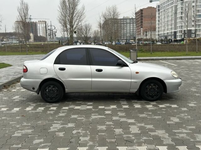 Серый Дэу Сенс, объемом двигателя 1.5 л и пробегом 300 тыс. км за 1699 $, фото 3 на Automoto.ua