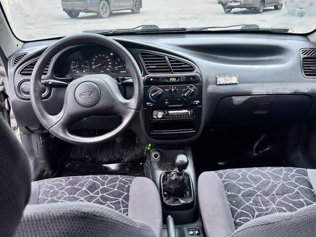 Серый Дэу Сенс, объемом двигателя 1.5 л и пробегом 181 тыс. км за 1200 $, фото 3 на Automoto.ua