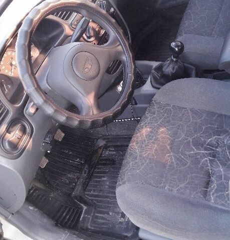 Серый Дэу Сенс, объемом двигателя 0 л и пробегом 278 тыс. км за 1657 $, фото 5 на Automoto.ua