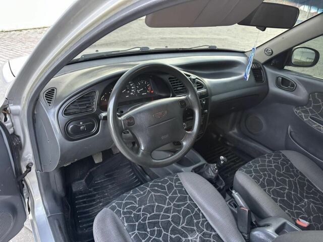 Сірий Деу Сенс, об'ємом двигуна 1.6 л та пробігом 250 тис. км за 2199 $, фото 18 на Automoto.ua