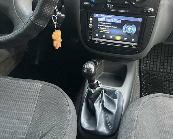 Сірий Деу Сенс, об'ємом двигуна 1.3 л та пробігом 145 тис. км за 2200 $, фото 8 на Automoto.ua