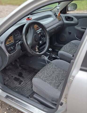 Сірий Деу Сенс, об'ємом двигуна 1.3 л та пробігом 250 тис. км за 1900 $, фото 8 на Automoto.ua