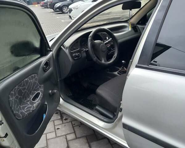 Серый Дэу Сенс, объемом двигателя 1.3 л и пробегом 180 тыс. км за 2000 $, фото 11 на Automoto.ua