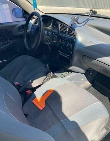 Серый Дэу Сенс, объемом двигателя 1.3 л и пробегом 360 тыс. км за 1300 $, фото 3 на Automoto.ua