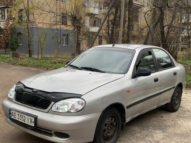 Сірий Деу Сенс, об'ємом двигуна 1.5 л та пробігом 400 тис. км за 2050 $, фото 1 на Automoto.ua