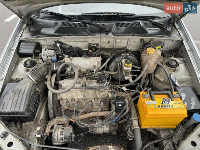 Серый Дэу Сенс, объемом двигателя 1.3 л и пробегом 240 тыс. км за 1500 $, фото 18 на Automoto.ua