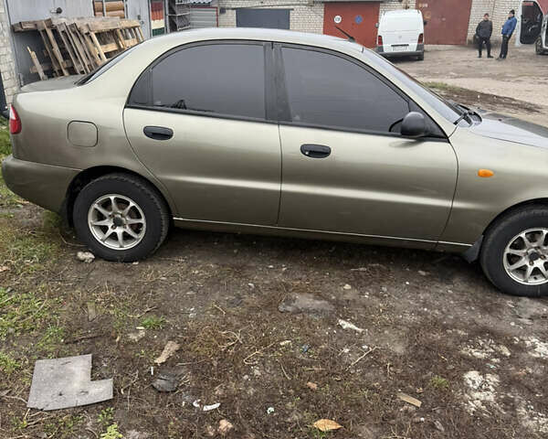 Сірий Деу Сенс, об'ємом двигуна 1.3 л та пробігом 127 тис. км за 2000 $, фото 2 на Automoto.ua