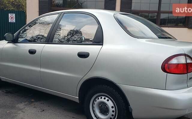 Серый Дэу Сенс, объемом двигателя 0 л и пробегом 38 тыс. км за 3200 $, фото 1 на Automoto.ua