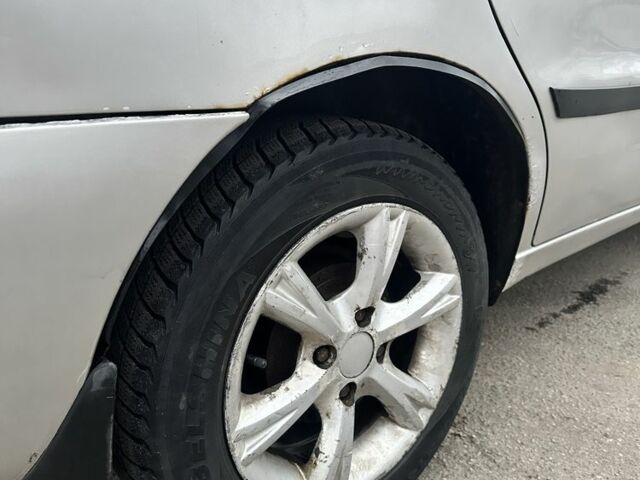 Серый Дэу Сенс, объемом двигателя 1.5 л и пробегом 181 тыс. км за 1200 $, фото 5 на Automoto.ua