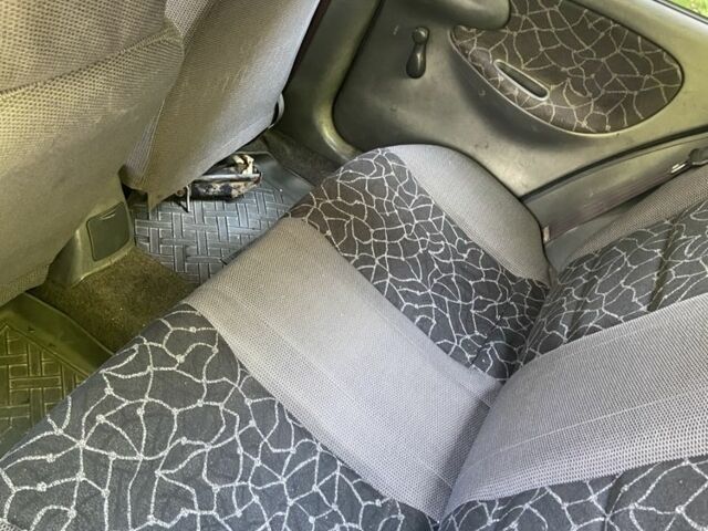 Серый Дэу Сенс, объемом двигателя 0 л и пробегом 360 тыс. км за 955 $, фото 5 на Automoto.ua