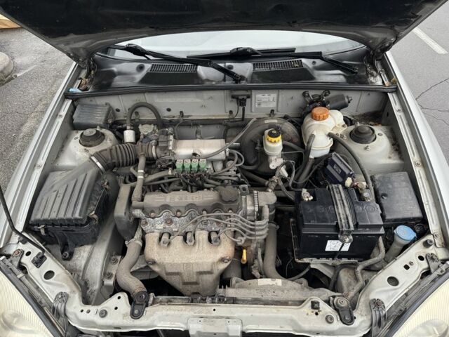 Сірий Деу Сенс, об'ємом двигуна 1.5 л та пробігом 344 тис. км за 2300 $, фото 7 на Automoto.ua