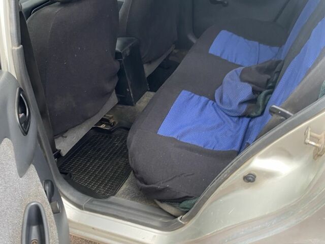 Серый Дэу Сенс, объемом двигателя 1.5 л и пробегом 200 тыс. км за 850 $, фото 5 на Automoto.ua