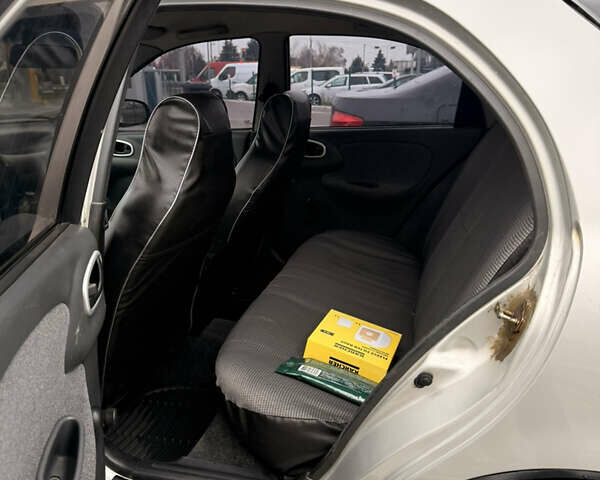 Сірий Деу Сенс, об'ємом двигуна 1.3 л та пробігом 62 тис. км за 3200 $, фото 6 на Automoto.ua