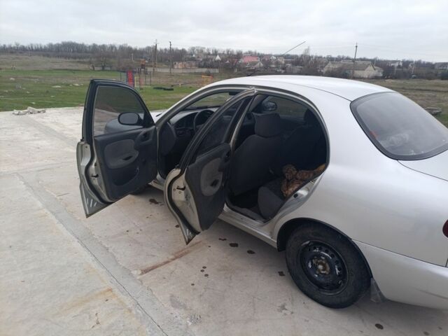 Серый Дэу Сенс, объемом двигателя 1.5 л и пробегом 225 тыс. км за 1999 $, фото 7 на Automoto.ua