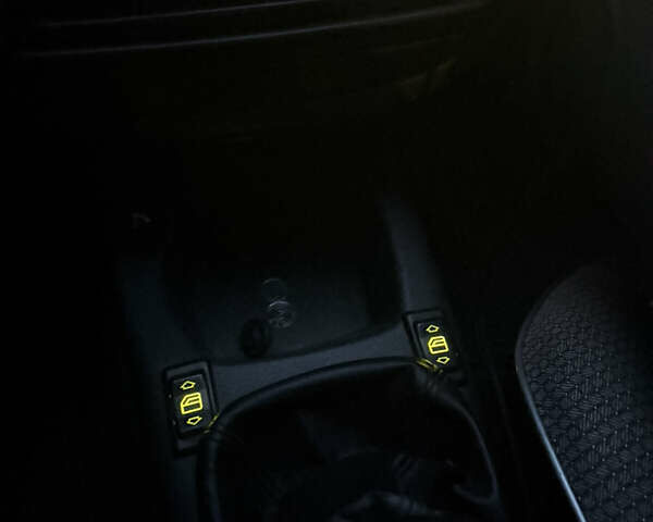 Сірий Деу Сенс, об'ємом двигуна 1.3 л та пробігом 62 тис. км за 3200 $, фото 13 на Automoto.ua