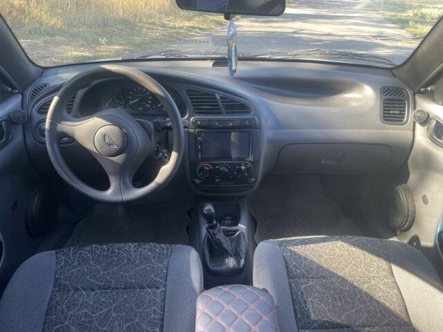 Сірий Деу Сенс, об'ємом двигуна 1.3 л та пробігом 220 тис. км за 2000 $, фото 9 на Automoto.ua