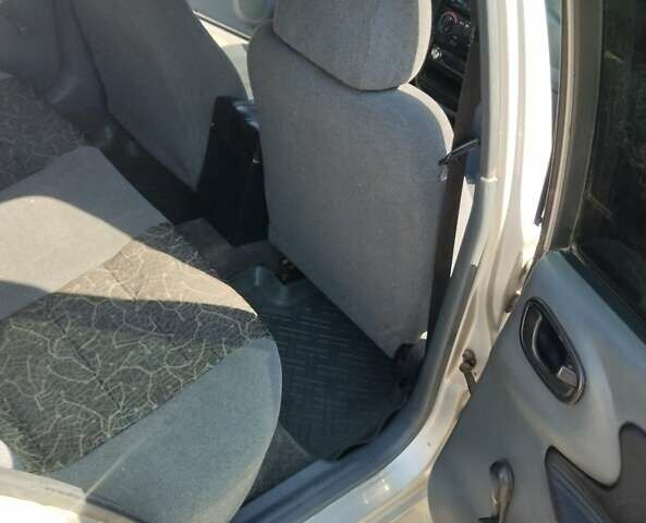 Сірий Деу Сенс, об'ємом двигуна 1.3 л та пробігом 200 тис. км за 2400 $, фото 8 на Automoto.ua