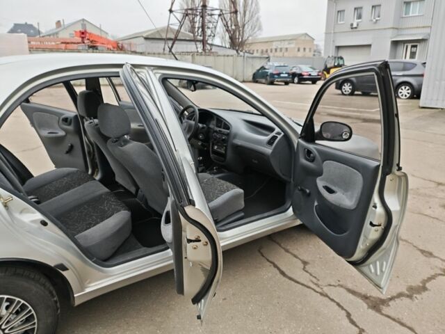 Серый Дэу Сенс, объемом двигателя 1.3 л и пробегом 115 тыс. км за 2200 $, фото 3 на Automoto.ua