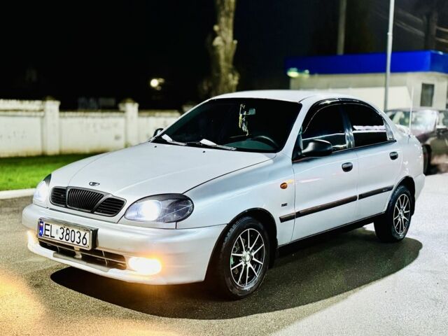 Сірий Деу Сенс, об'ємом двигуна 1.6 л та пробігом 201 тис. км за 1350 $, фото 1 на Automoto.ua