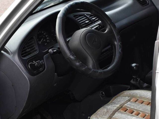 Серый Дэу Сенс, объемом двигателя 1.5 л и пробегом 188 тыс. км за 2350 $, фото 6 на Automoto.ua