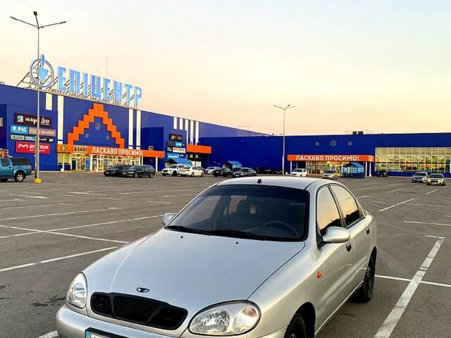 Серый Дэу Сенс, объемом двигателя 1.3 л и пробегом 210 тыс. км за 2100 $, фото 1 на Automoto.ua