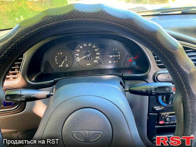 Серый Дэу Сенс, объемом двигателя 1.3 л и пробегом 200 тыс. км за 1800 $, фото 5 на Automoto.ua