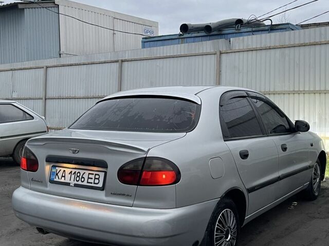 Серый Дэу Сенс, объемом двигателя 1.5 л и пробегом 250 тыс. км за 2300 $, фото 4 на Automoto.ua