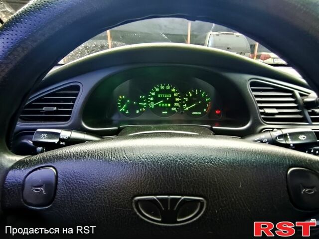 Серый Дэу Сенс, объемом двигателя 1.3 л и пробегом 0 тыс. км за 1500 $, фото 2 на Automoto.ua