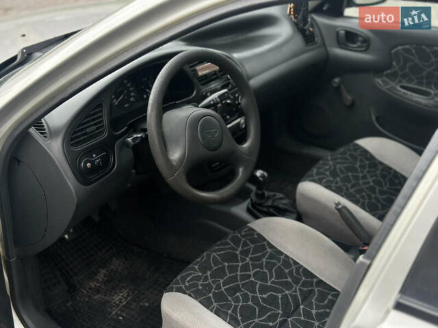 Серый Дэу Сенс, объемом двигателя 1.3 л и пробегом 190 тыс. км за 2100 $, фото 8 на Automoto.ua