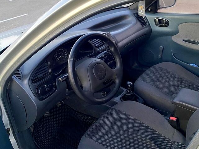 Серый Дэу Сенс, объемом двигателя 1.3 л и пробегом 210 тыс. км за 2100 $, фото 6 на Automoto.ua