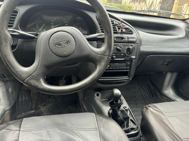 Серый Дэу Сенс, объемом двигателя 0 л и пробегом 255 тыс. км за 899 $, фото 7 на Automoto.ua