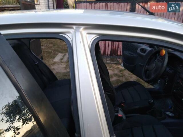 Сірий Деу Сенс, об'ємом двигуна 1.3 л та пробігом 89 тис. км за 2300 $, фото 3 на Automoto.ua