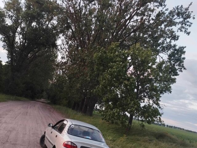 Серый Дэу Сенс, объемом двигателя 1.5 л и пробегом 195 тыс. км за 2600 $, фото 1 на Automoto.ua