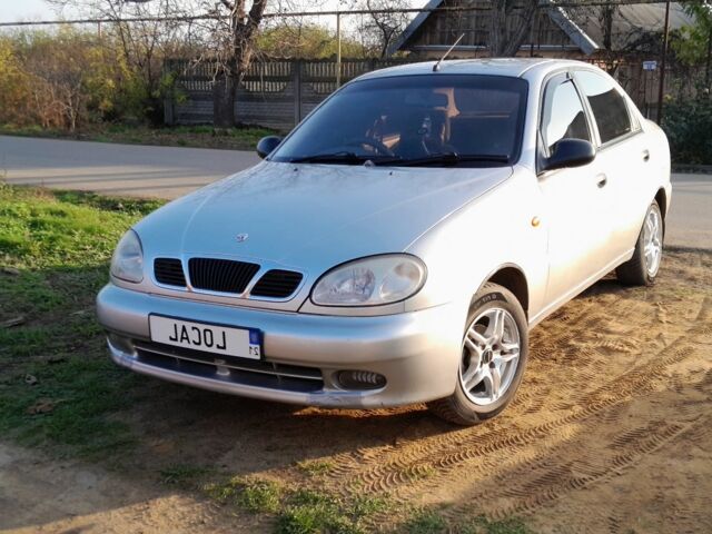 Серый Дэу Сенс, объемом двигателя 0 л и пробегом 278 тыс. км за 1657 $, фото 3 на Automoto.ua