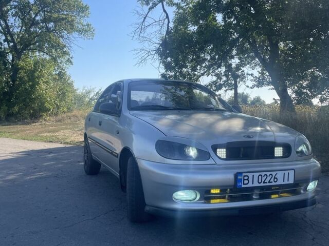 Сірий Деу Сенс, об'ємом двигуна 1.3 л та пробігом 220 тис. км за 2000 $, фото 6 на Automoto.ua