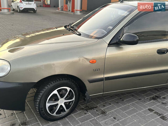 Сірий Деу Сенс, об'ємом двигуна 1.3 л та пробігом 267 тис. км за 2100 $, фото 3 на Automoto.ua