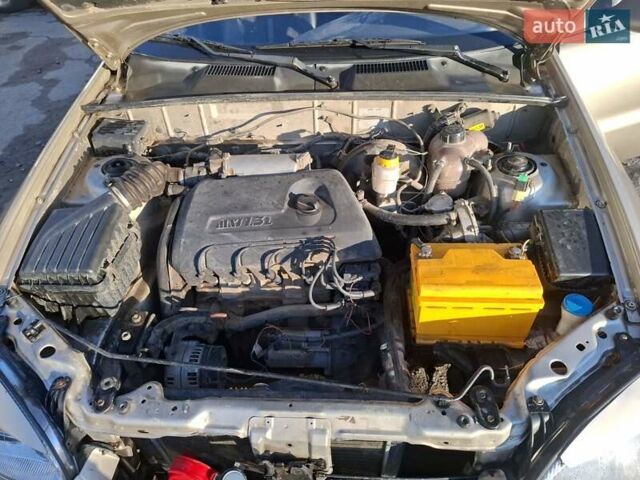 Серый Дэу Сенс, объемом двигателя 0 л и пробегом 150 тыс. км за 1550 $, фото 5 на Automoto.ua