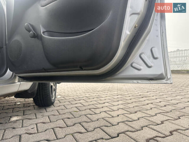 Серый Дэу Сенс, объемом двигателя 1.3 л и пробегом 163 тыс. км за 1999 $, фото 10 на Automoto.ua