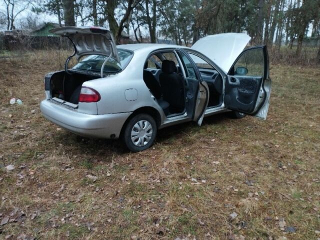 Серый Дэу Сенс, объемом двигателя 1.5 л и пробегом 308 тыс. км за 1017 $, фото 2 на Automoto.ua