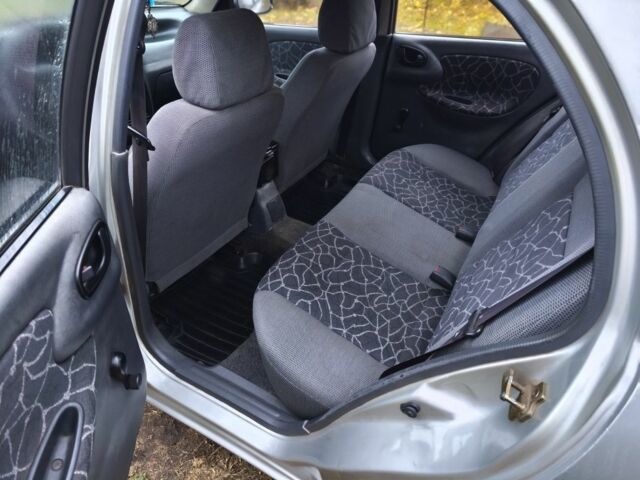 Сірий Деу Сенс, об'ємом двигуна 1.3 л та пробігом 260 тис. км за 1100 $, фото 2 на Automoto.ua