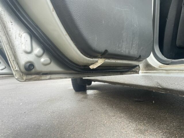 Серый Дэу Сенс, объемом двигателя 2 л и пробегом 320 тыс. км за 2599 $, фото 12 на Automoto.ua