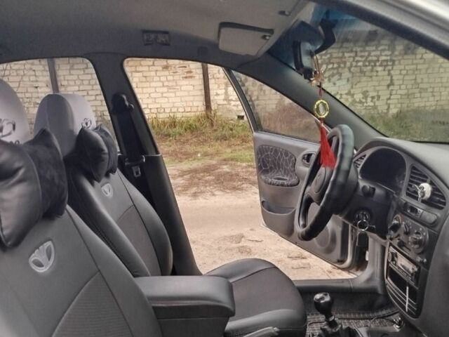 Серый Дэу Сенс, объемом двигателя 1.5 л и пробегом 117 тыс. км за 4000 $, фото 5 на Automoto.ua