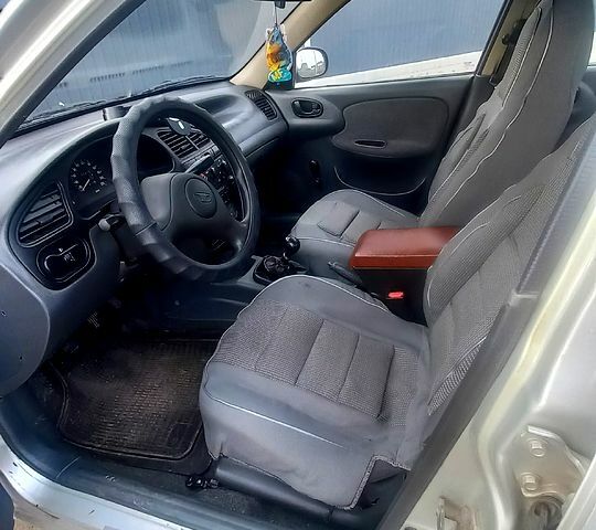 Сірий Деу Сенс, об'ємом двигуна 1.3 л та пробігом 212 тис. км за 1400 $, фото 4 на Automoto.ua