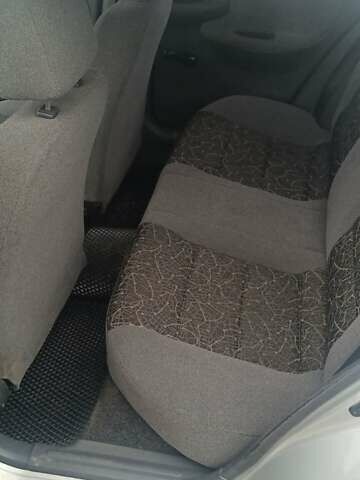 Дэу Сенс 2004 в Полтаве на Automoto.ua Серый Дэу Сенс, объемом двигателя 1.3 л и пробегом 241 тыс. км за 2200 $, фото 12 на Automoto.ua