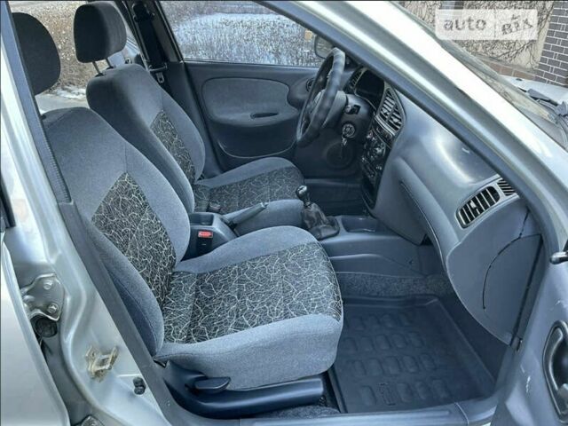 Сірий Деу Сенс, об'ємом двигуна 1.3 л та пробігом 151 тис. км за 2650 $, фото 8 на Automoto.ua