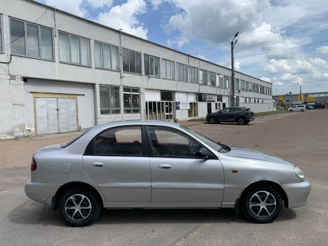 Сірий Деу Сенс, об'ємом двигуна 1.3 л та пробігом 250 тис. км за 1650 $, фото 5 на Automoto.ua
