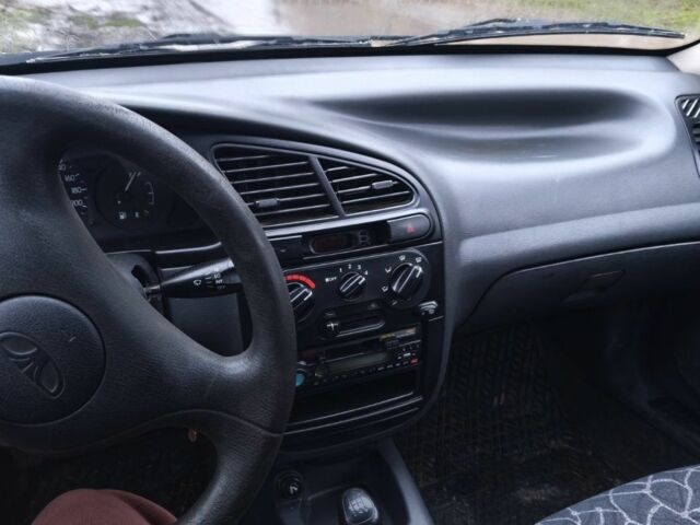 Серый Дэу Сенс, объемом двигателя 1.3 л и пробегом 80 тыс. км за 2450 $, фото 1 на Automoto.ua