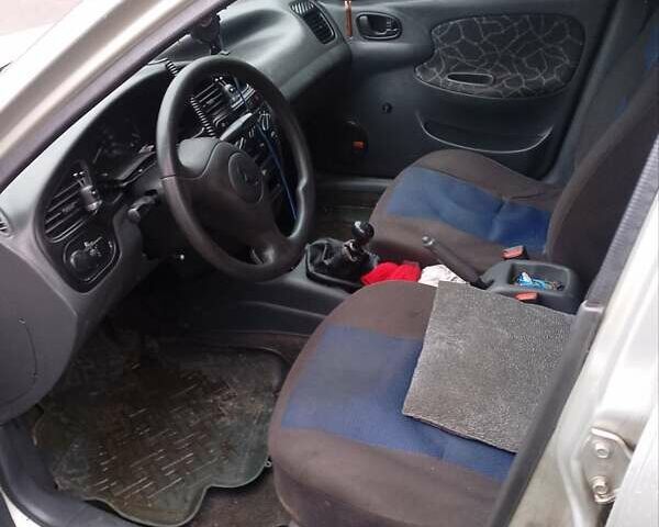 Сірий Деу Сенс, об'ємом двигуна 1.3 л та пробігом 158 тис. км за 1500 $, фото 4 на Automoto.ua