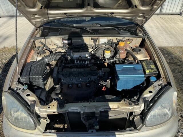 Сірий Деу Сенс, об'ємом двигуна 1.5 л та пробігом 250 тис. км за 950 $, фото 18 на Automoto.ua