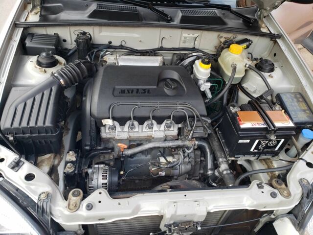 Серый Дэу Сенс, объемом двигателя 0 л и пробегом 38 тыс. км за 3100 $, фото 3 на Automoto.ua